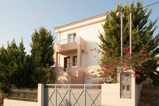 House,1000M From Beach Lagonisi Exterior photo