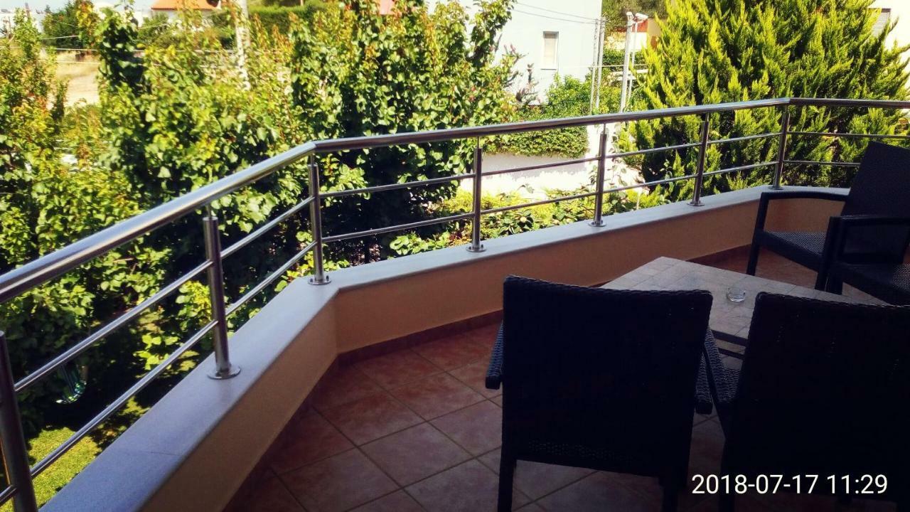 House,1000M From Beach Lagonisi Exterior photo